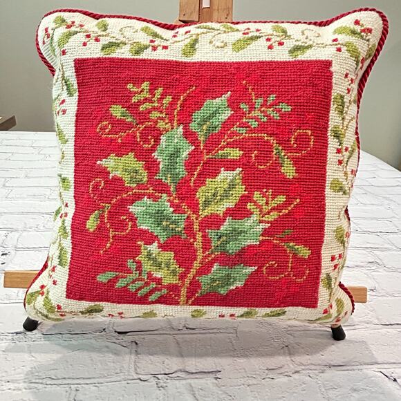 Colonial Williamsburg Needlepoint Holly Leaves Christmas Pillow 13x13 - Picture 1 of 9